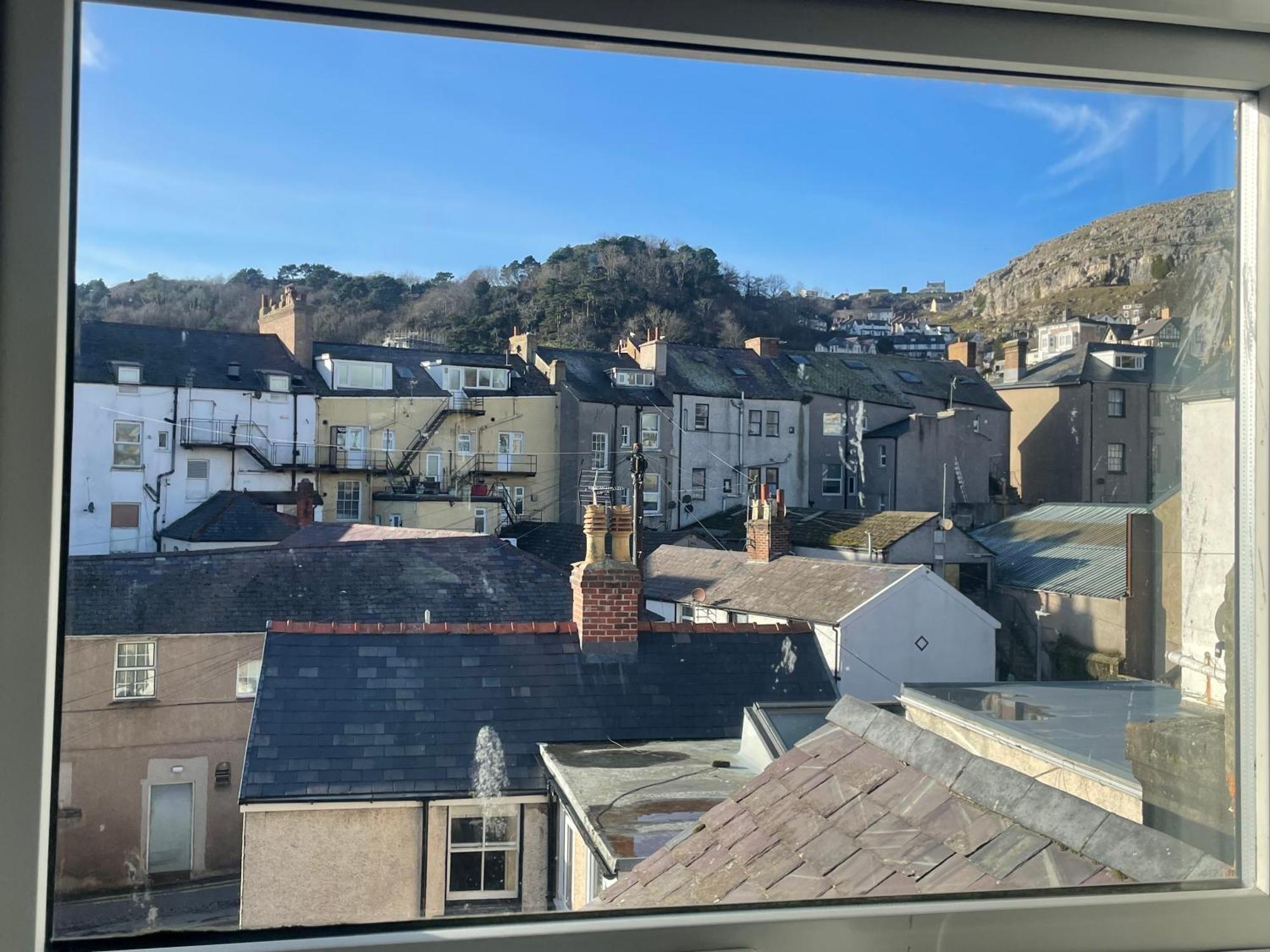 The Wildings Hotel & Tudno'S Restaurant Llandudno Buitenkant foto