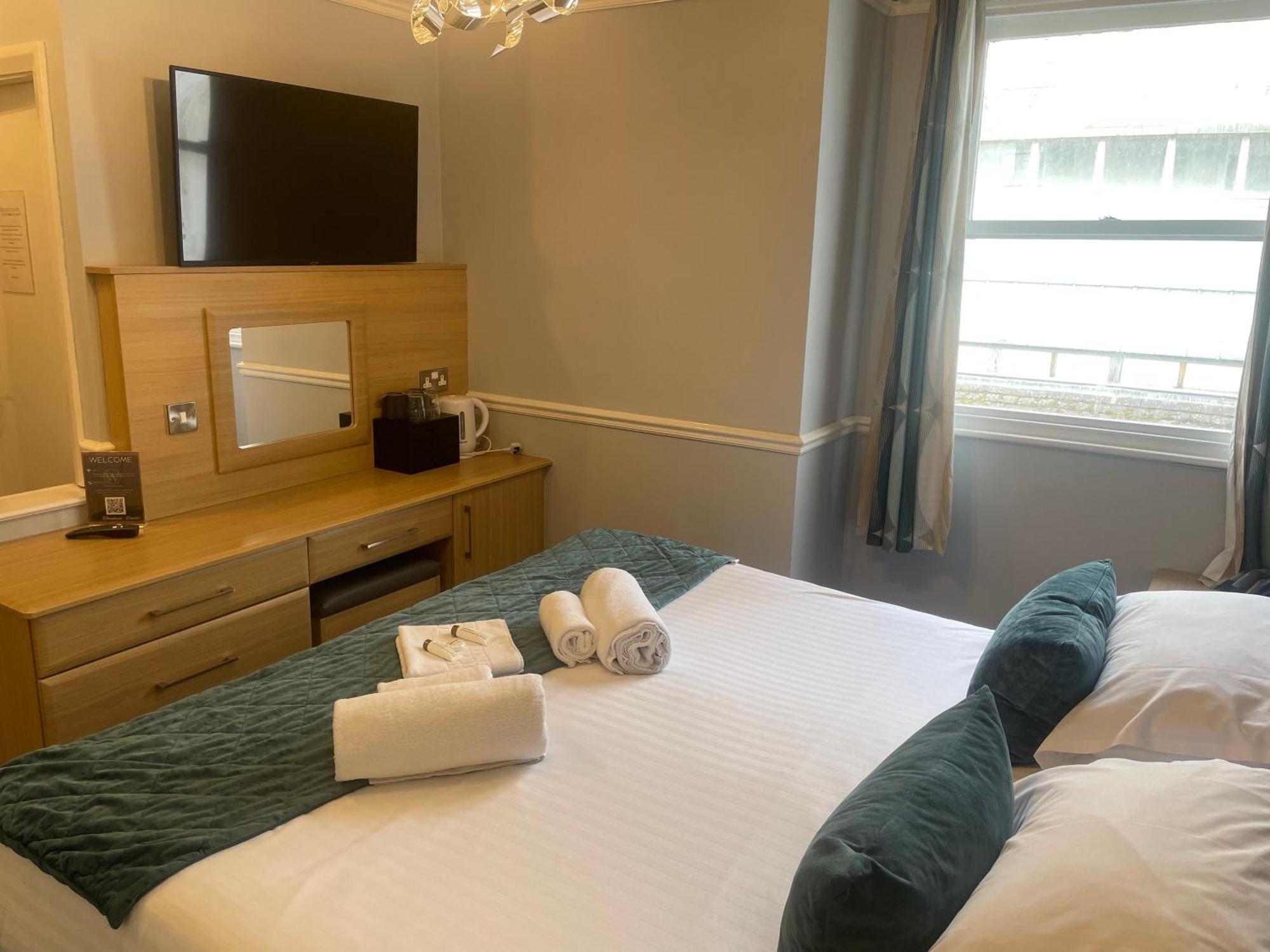 The Wildings Hotel & Tudno'S Restaurant Llandudno Buitenkant foto