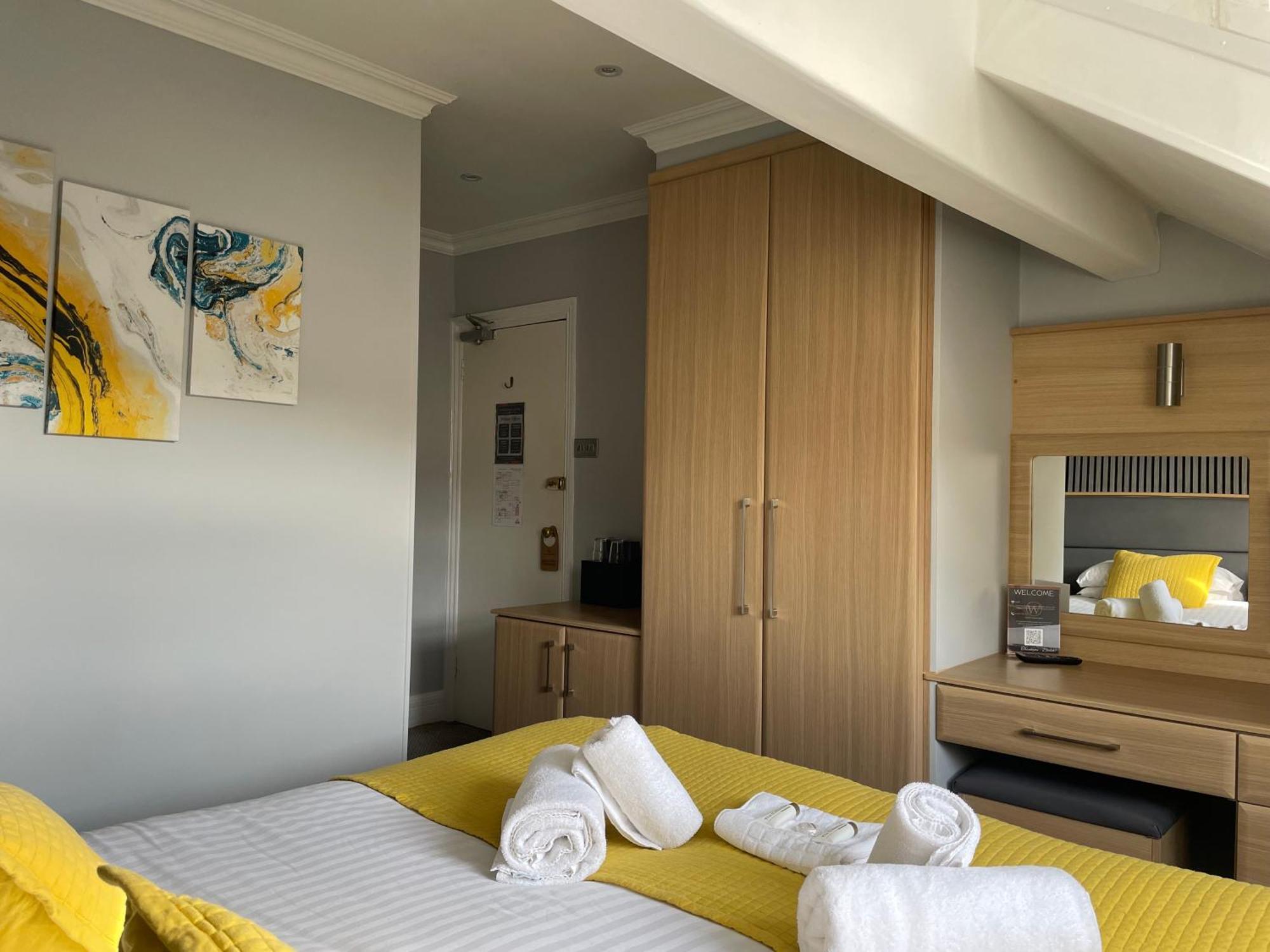 The Wildings Hotel & Tudno'S Restaurant Llandudno Buitenkant foto