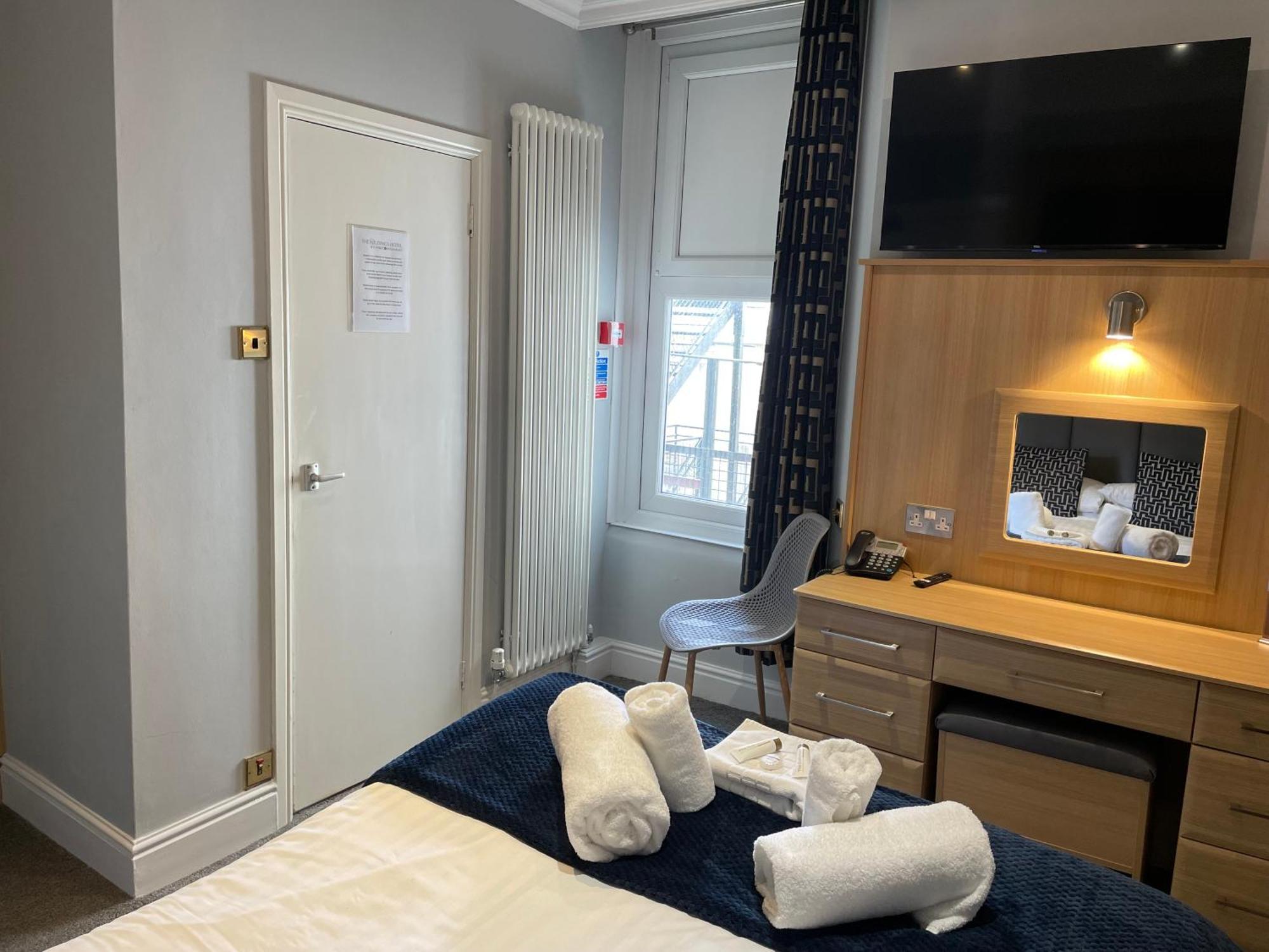 The Wildings Hotel & Tudno'S Restaurant Llandudno Buitenkant foto